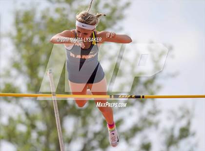 Thumbnail 2 in UIL 17-6A Girls District Championship photogallery.