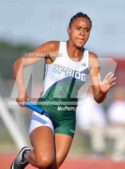 Thumbnail 3 in UIL 17-6A Girls District Championship photogallery.