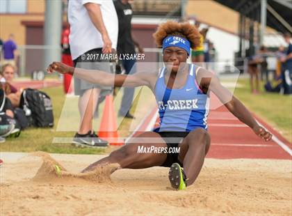 Thumbnail 3 in UIL 17-6A Girls District Championship photogallery.