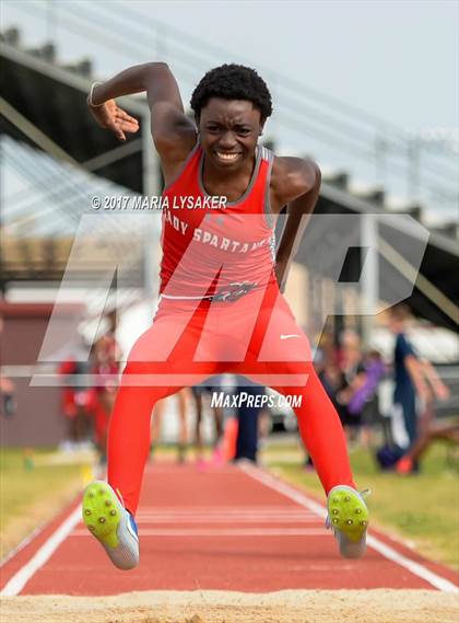 Thumbnail 1 in UIL 17-6A Girls District Championship photogallery.