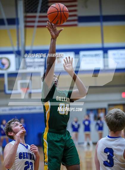 Thumbnail 2 in Gallatin @ Wilson Central photogallery.