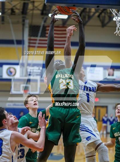 Thumbnail 3 in Gallatin @ Wilson Central photogallery.