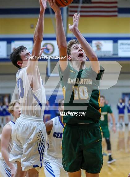 Thumbnail 3 in Gallatin @ Wilson Central photogallery.