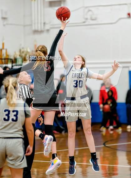 Thumbnail 2 in Whitney vs. Vista del Lago (Dorothy Speck Tournament) photogallery.