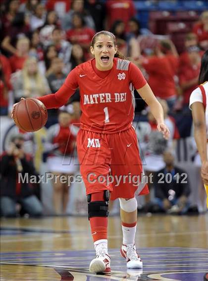 Thumbnail 3 in Mater Dei vs. Berkeley (CIF State D1 Final) photogallery.