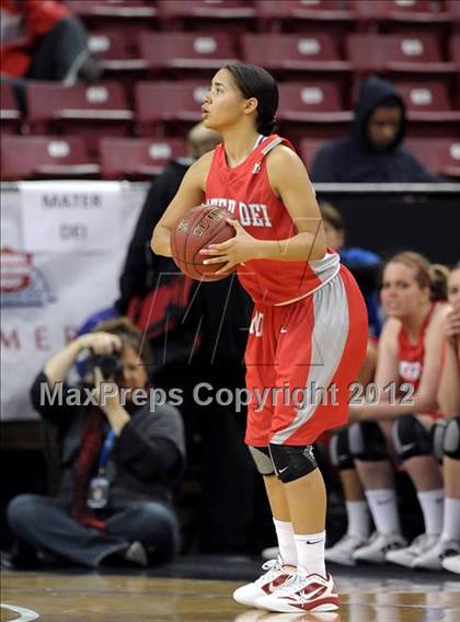 Thumbnail 1 in Mater Dei vs. Berkeley (CIF State D1 Final) photogallery.