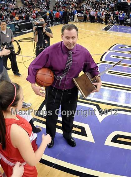 Thumbnail 1 in Mater Dei vs. Berkeley (CIF State D1 Final) photogallery.