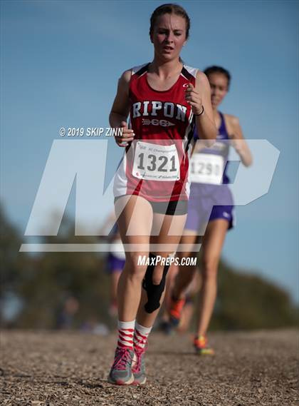 Thumbnail 2 in CIF Sac-Joaquin Section Cross Country Championships (D4&5 Girls) photogallery.