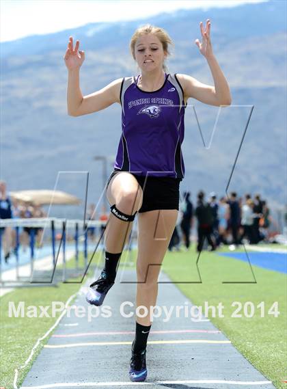 Thumbnail 2 in Northwest Invitational @ McQueen photogallery.
