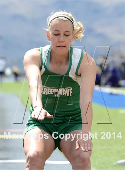 Thumbnail 3 in Northwest Invitational @ McQueen photogallery.