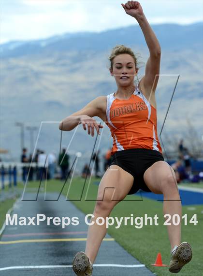 Thumbnail 2 in Northwest Invitational @ McQueen photogallery.