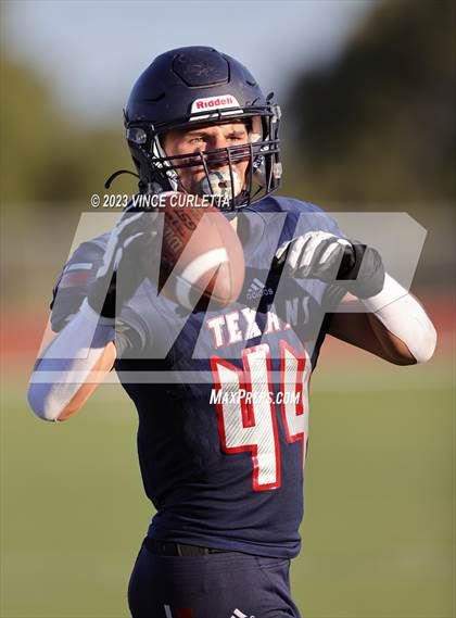 Thumbnail 3 in Dripping Springs @ Wimberley photogallery.