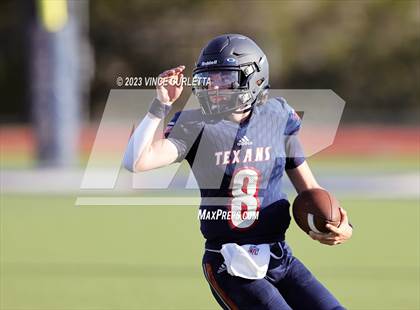 Thumbnail 2 in Dripping Springs @ Wimberley photogallery.