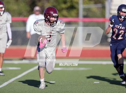Thumbnail 2 in Dripping Springs @ Wimberley photogallery.