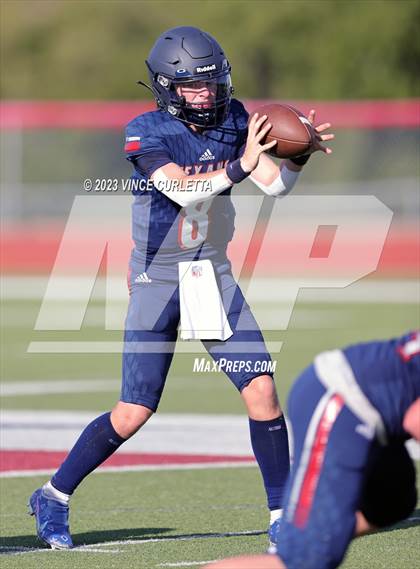 Thumbnail 1 in Dripping Springs @ Wimberley photogallery.