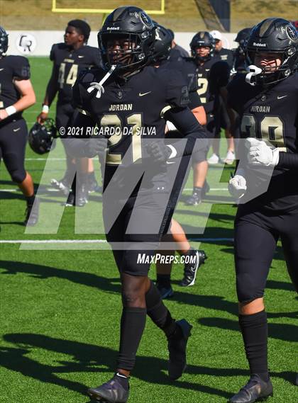 Thumbnail 1 in Jordan vs Davenport photogallery.