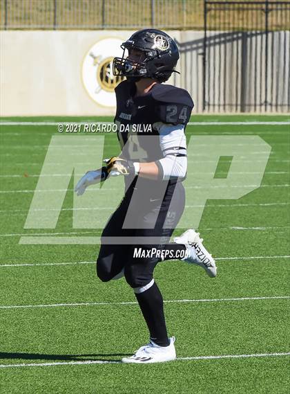 Thumbnail 1 in Jordan vs Davenport photogallery.