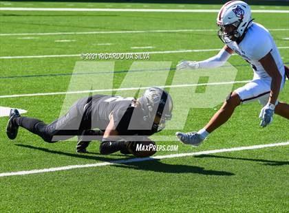 Thumbnail 3 in Jordan vs Davenport photogallery.