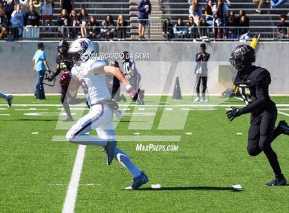 Thumbnail 2 in Jordan vs Davenport photogallery.