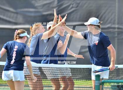Thumbnail 2 in UIL Team Tennis 4A Semifinal photogallery.