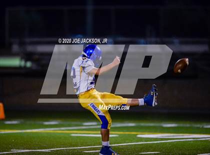 Thumbnail 3 in Casa Grande vs Salpointe photogallery.