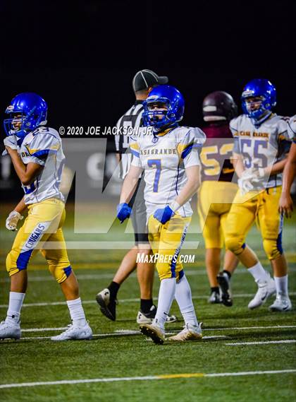 Thumbnail 3 in Casa Grande vs Salpointe photogallery.