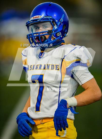 Thumbnail 2 in Casa Grande vs Salpointe photogallery.