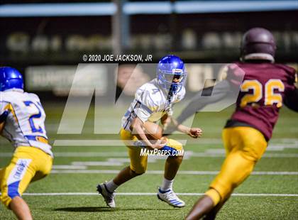 Thumbnail 1 in Casa Grande vs Salpointe photogallery.
