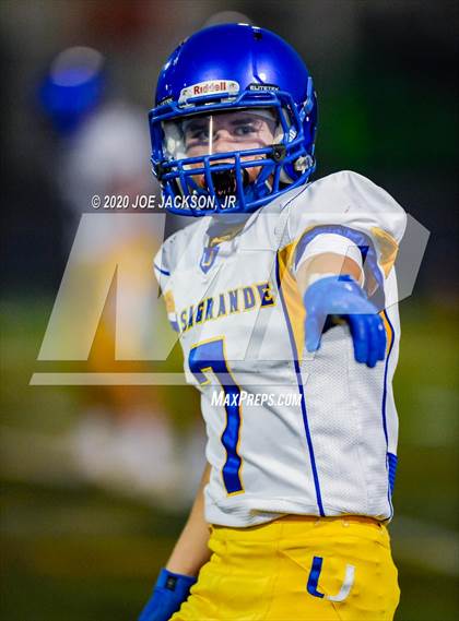 Thumbnail 3 in Casa Grande vs Salpointe photogallery.