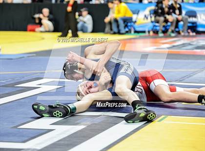 Thumbnail 1 in NYSPHSAA Division 2 State Championships (Round 1 101 to 145) photogallery.