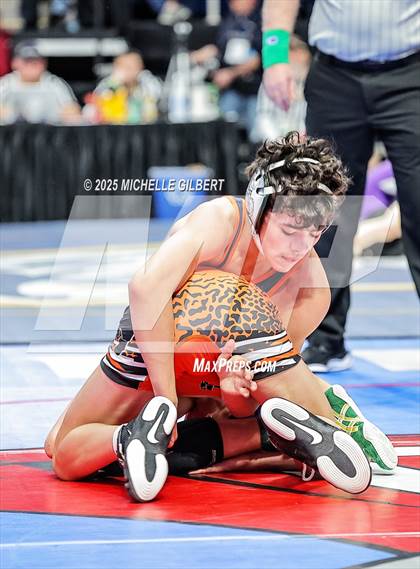 Thumbnail 2 in NYSPHSAA Division 2 State Championships (Round 1 101 to 145) photogallery.