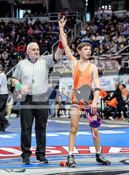 Thumbnail 2 in NYSPHSAA Division 2 State Championships (Round 1 101 to 145) photogallery.