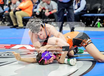 Thumbnail 1 in NYSPHSAA Division 2 State Championships (Round 1 101 to 145) photogallery.