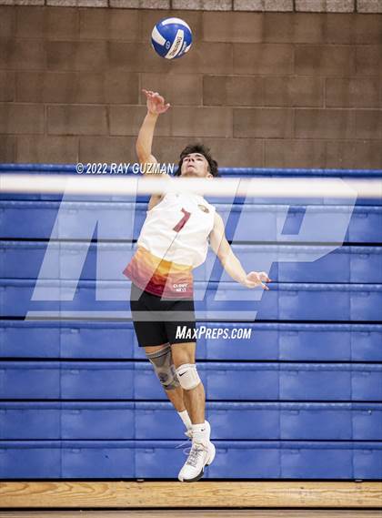 Thumbnail 2 in Clovis West @ Clovis North photogallery.