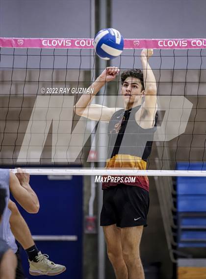 Thumbnail 2 in Clovis West @ Clovis North photogallery.