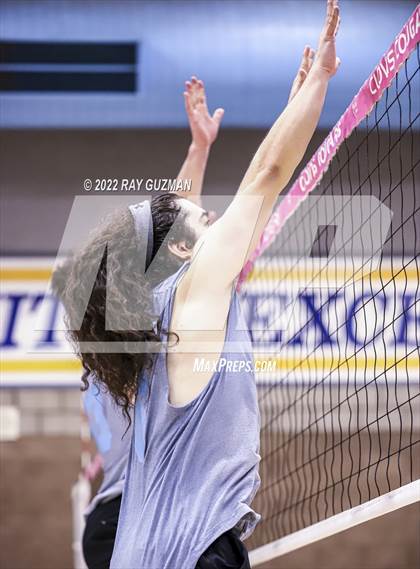 Thumbnail 1 in Clovis West @ Clovis North photogallery.