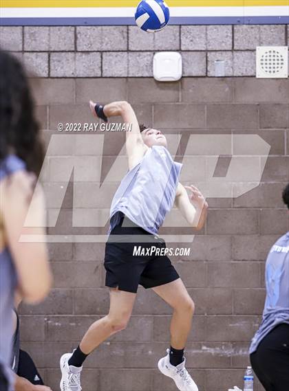 Thumbnail 2 in Clovis West @ Clovis North photogallery.