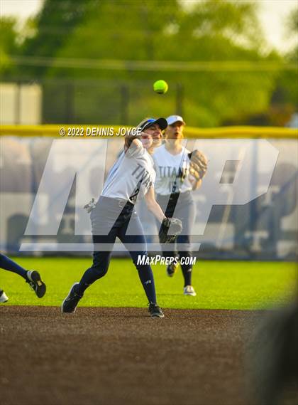 Thumbnail 2 in Our Lady of Mercy @ Webster Thomas (NYSPHSA Section V Quarterfinals) photogallery.