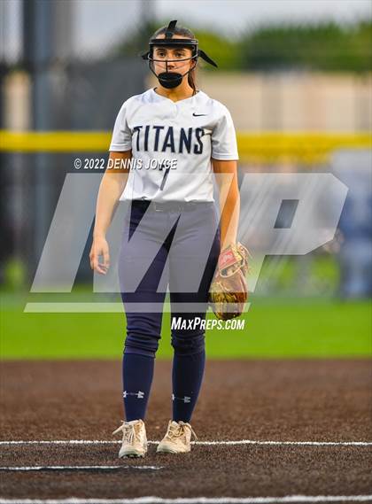 Thumbnail 2 in Our Lady of Mercy @ Webster Thomas (NYSPHSA Section V Quarterfinals) photogallery.