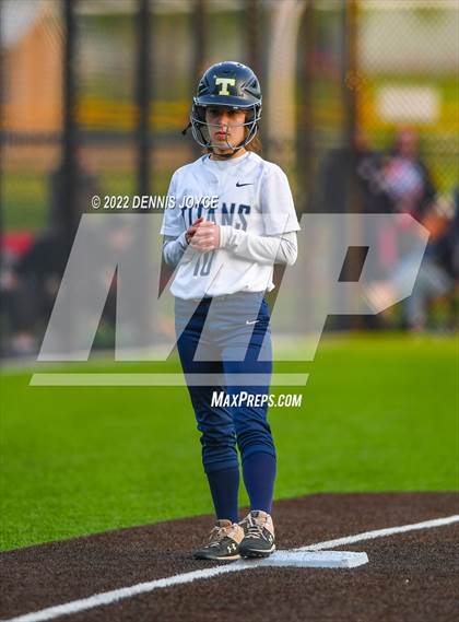 Thumbnail 3 in Our Lady of Mercy @ Webster Thomas (NYSPHSA Section V Quarterfinals) photogallery.