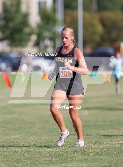 Thumbnail 2 in Beach District Cross Country #2 (@Kellam HS) photogallery.