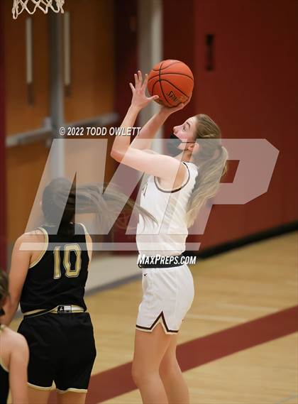 Thumbnail 2 in Rush-Henrietta @ Mendon photogallery.