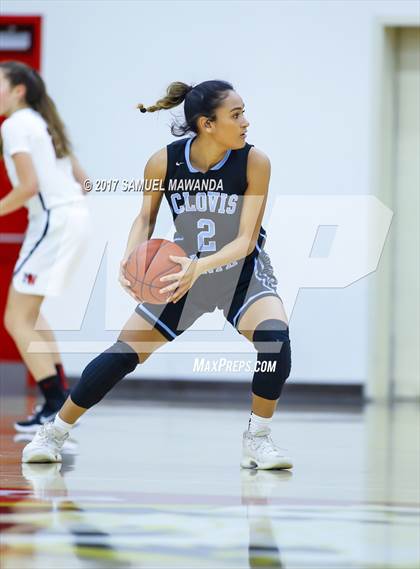 Thumbnail 3 in Harvard-Westlake vs. Clovis North (Harvard-Westlake Holiday Classic) photogallery.