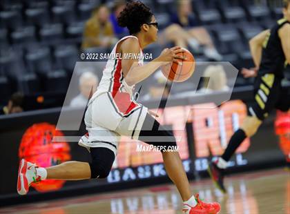Thumbnail 1 in Omaha South vs. Burke photogallery.