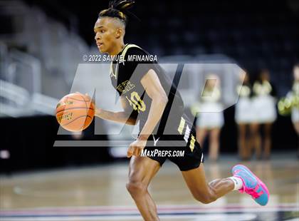 Thumbnail 1 in Omaha South vs. Burke photogallery.
