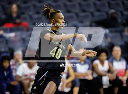 Thumbnail 1 in Omaha South vs. Burke photogallery.