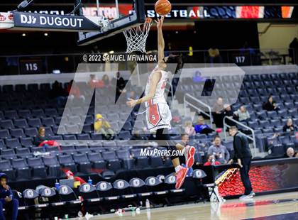 Thumbnail 1 in Omaha South vs. Burke photogallery.