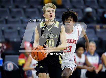 Thumbnail 3 in Omaha South vs. Burke photogallery.