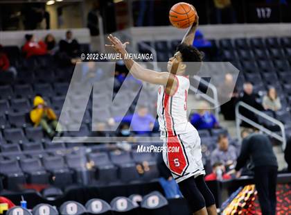 Thumbnail 3 in Omaha South vs. Burke photogallery.