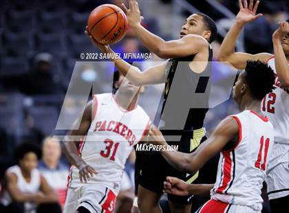 Thumbnail 2 in Omaha South vs. Burke photogallery.